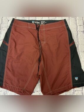 KUHL men’s size 33 board shorts